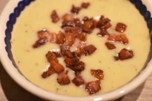 DSC_0305 • nogetiovnen.dk Kartoffelsuppe med pastinak og bacon - nem og lækker