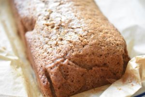 Honningkage - opskrift på nem krydderkage