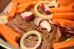 Culottesteg i slow cooker med tomat - opskrift
