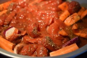 Culottesteg i slow cooker med tomat - opskrift