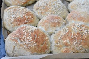 DSC_0416 • nogetiovnen.dk Burgerboller opskrift - nemme hurtige & grove