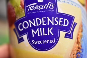 Kiksekage med kondenseret mælk og appelsin