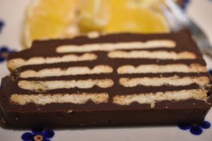 Kiksekage med kondenseret mælk og appelsin