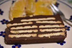 Kiksekage med kondenseret mælk og appelsin