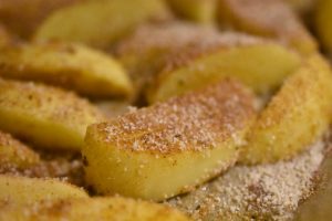 Pommes frites med rasp og krydderi - opskrift