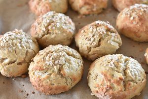 Scones med havregryn - opskrift på sunde grove scones