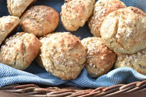 Scones med havregryn - opskrift på sunde grove scones