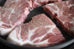 Koteletter i fad - lækker slow cooker opskrift