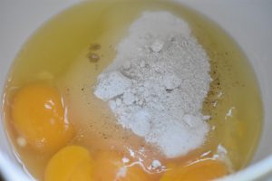 Æbletærte med marcipan og kokos - nem & lækker