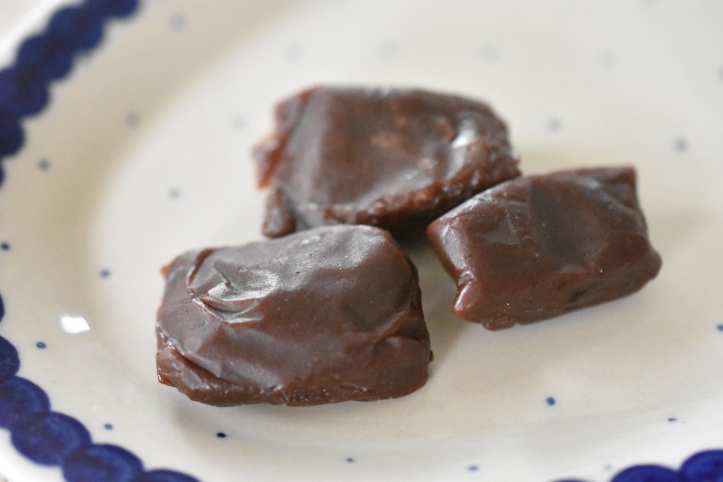 Flødekarameller med chokolade