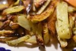 Pommes frites med estragon & hvidvinseddike