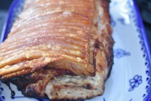 Flæskesteg på grill - sprød, saftig og lækker