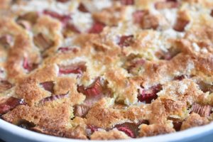 Rabarberkage den bedste opskrift med vanilje