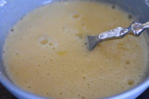 Vaniljecreme til desserter og lagkage opskrift