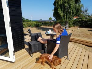 Ny terrasse i sommerhuset