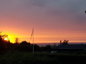Solnedgang i sommerhuset