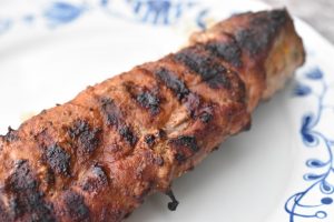 Marineret svinemørbrad på grill - nem marinade