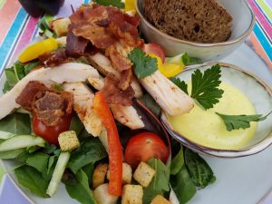 Apetit i Auning - is, kaffe og sandwich