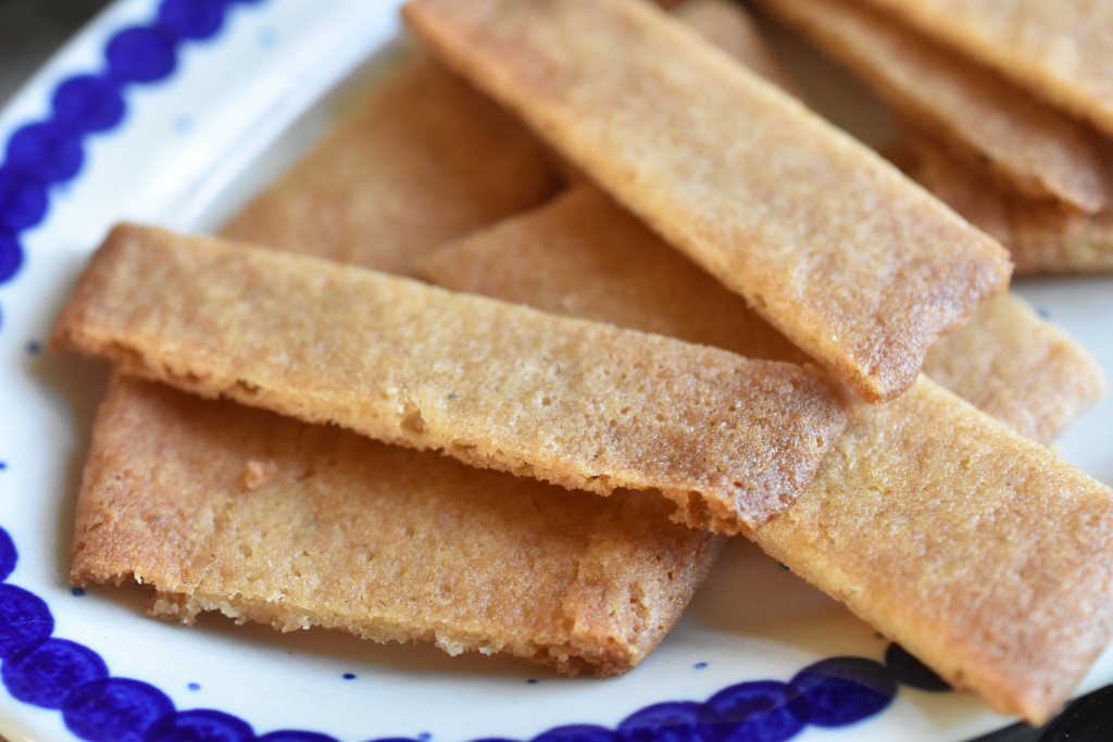 Karamelkager - sprøde og lækre karamelsnitter - nemme at lave
