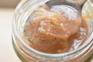 Rabarbermarmelade med vanilje - nem og lækker