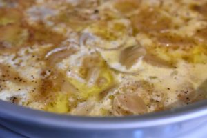 Flødekartofler i slow cooker - møre, cremede og fyldt med smag