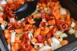 Koteletter med pasta og tomat - one pot i ovn