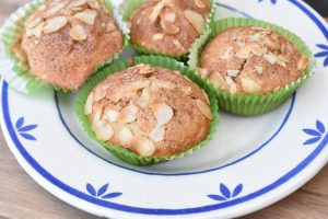 Muffins med æbler og kanel - nem opskrift