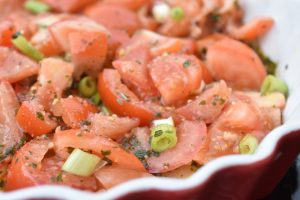 DSC_2806 • nogetiovnen.dk Tomatsalat med pesto - nem salat på 5 minutter