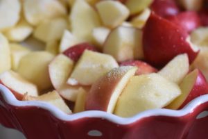 Æblekage med mandellåg - nem, sprød og lækker