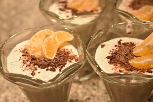 Dessert med skyr og chokolade - nem opskrift