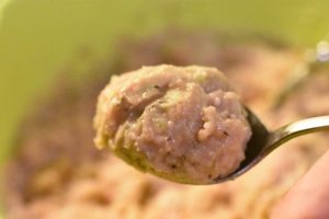 Kødboller i tomatsovs opskrift - nem aftensmad