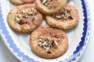 Jødekager - opskrift på sprøde og lækre julesmåkager med kanel