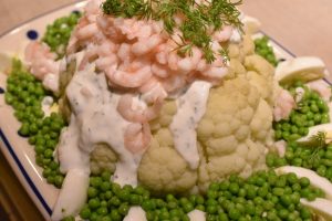 DSC_0025 • nogetiovnen.dk Maskeret blomkål - med æg, rejer og dilddressing