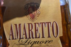 DSC_0102 • nogetiovnen.dk Karamel småkager med Amaretto mandel likør