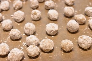 DSC_0159 • nogetiovnen.dk Kransekage - nem opskrift på små kransekagetoppe