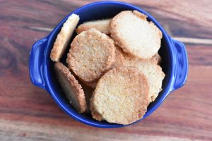 Kokos småkager – nemme sprøde kokoskager