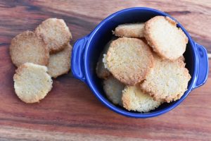 Kokos småkager – nemme sprøde kokoskager