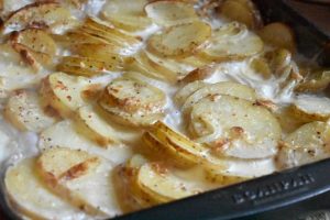 Flødekartofler - opskrift på flødestuvede kartofler