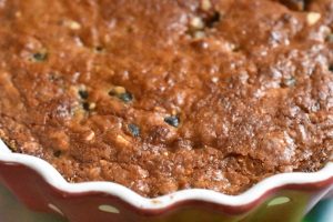 Hvid chokoladekage med kirsebær - blondie med Amarena 