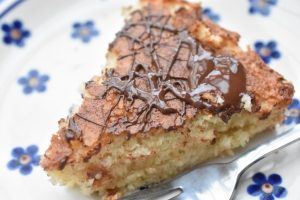 Kage med kokos og chokolade - nem opskrift på kokoskage 