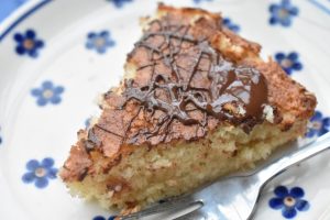 Kage med kokos og chokolade - nem opskrift på kokoskage 