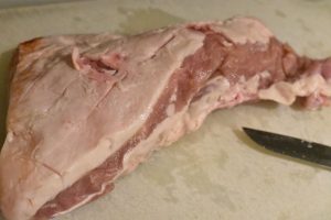 Kalvecuvette i ovn med ovnkartofler - opskrift