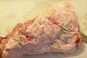 Kalvecuvette i ovn med ovnkartofler - opskrift