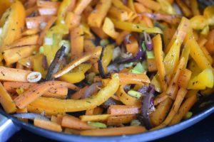 Stegte grøntsager med honning - nem opskrift