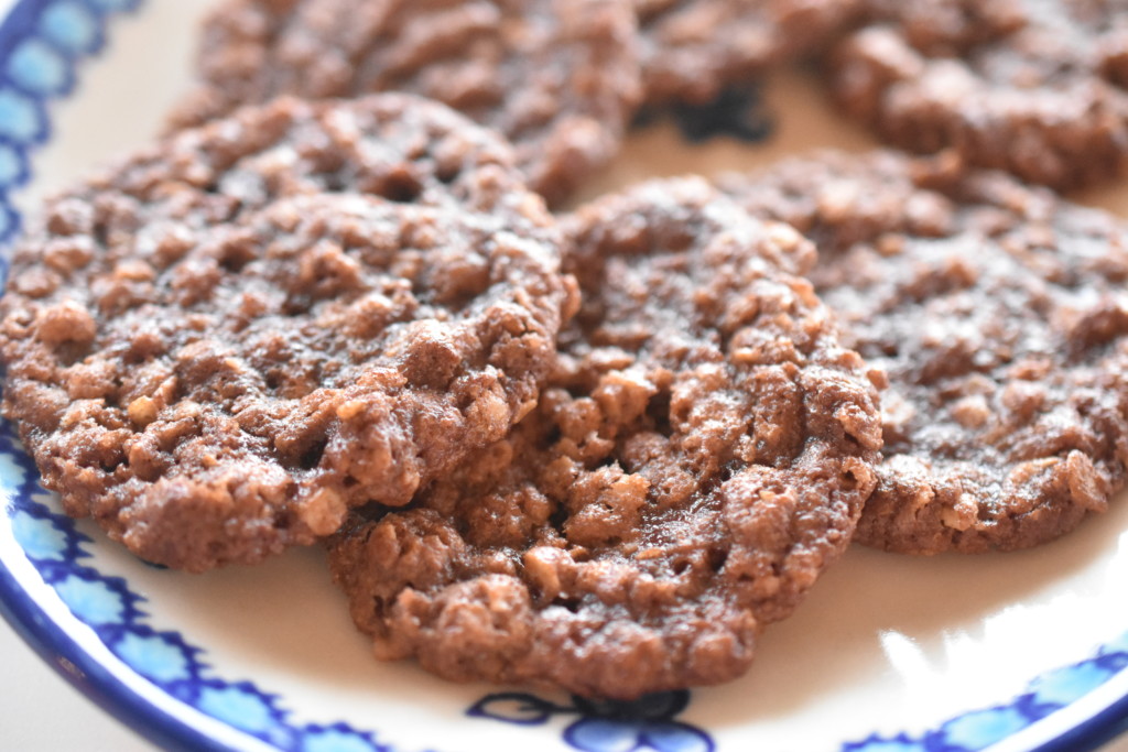 Havregrynssmåkager med chokolade - nem opskrift