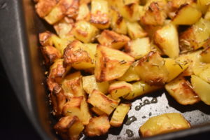 Kartoffeltern i ovn - kartofler med rosmarin 