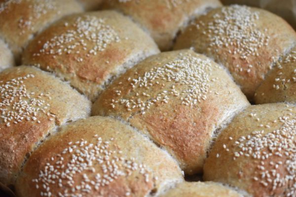 Burgerboller - den bedste opskrift på bløde, grove burgerboller