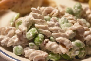 Pastasalat med edamamebønner - opskrift på grøn pastasalat