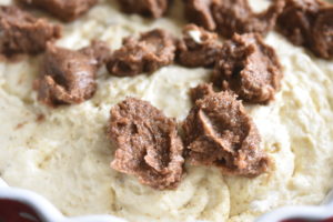 Kanelsnegle kage uden gær - nem og lækker svampet kanelkage 