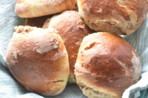 Chokoladeboller opskrift - nemme, bløde, luftige boller